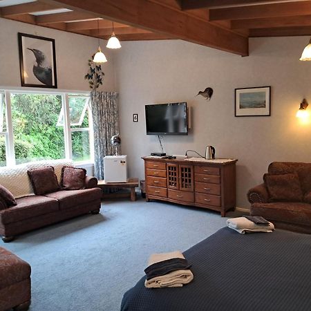 Waimate Niloc Bed & Breakfast エクステリア 写真